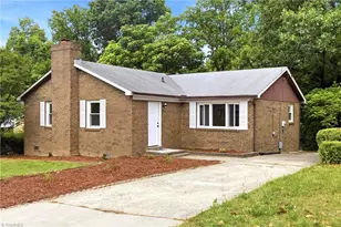 1512 Hooks St, Greensboro, NC 27401 - Photo 2