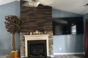 3940 Bluestem Dr, Greensboro, NC 27405 - Photo 2
