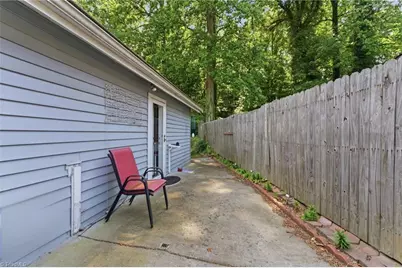 2360 Dellabrook Road, Winston-Salem, NC 27105 - Photo 26