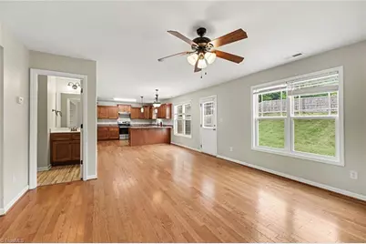 512 Paul Kennedy Road, Thomasville, NC 27360 - Photo 6