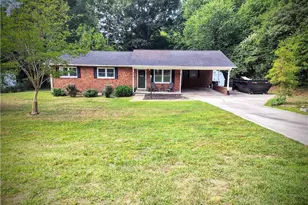 1003 Hillcrest Dr, Thomasville, NC 27360 - Photo 32