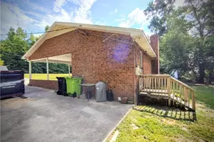 1003 Hillcrest Dr, Thomasville, NC 27360 - Photo 38