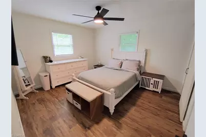 1003 Hillcrest Drive, Thomasville, NC 27360 - Photo 16
