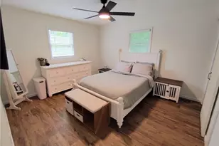 1003 Hillcrest Dr, Thomasville, NC 27360 - Photo 16