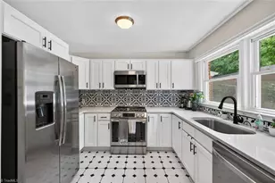 215 S Lindell Rd, Greensboro, NC 27403 - Photo 16