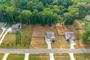 7584 Cypress Dr, Graham, NC 27253 - Photo 4