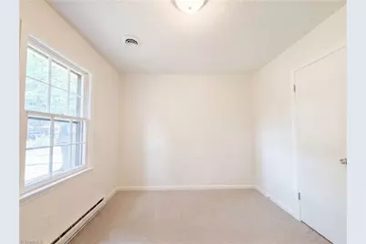 4708 Chaucer Drive, Greensboro, NC 27407 - Photo 16