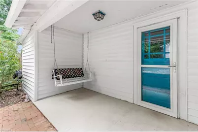 949 Hutton Street, Winston-Salem, NC 27101 - Photo 34