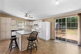 199 Sable Ln, Thomasville, NC 27360 - Photo 14