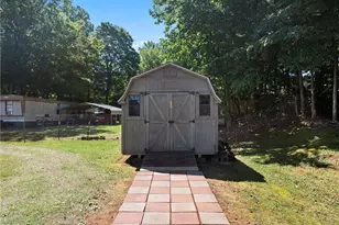 199 Sable Ln, Thomasville, NC 27360 - Photo 36