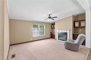 199 Sable Ln, Thomasville, NC 27360 - Photo 12