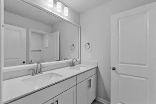 2128 Channel St, Graham, NC 27253 - Photo 32
