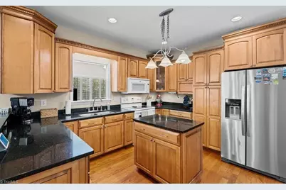 3901 Old Lexington Road, Asheboro, NC 27205 - Photo 12
