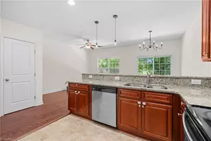 1917 Sentry Pointe Ln, Winston-Salem, NC 27127 - Photo 10