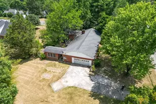 1303 Briarcliff Rd, Burlington, NC 27215 - Photo 30