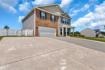 272 Daniel Drive, Lexington, NC 27295 - Photo 4