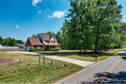 1153 Town Creek Road, Eden, NC 27288 - Photo 8