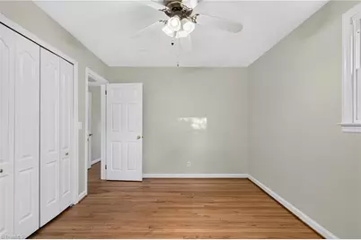 807 N Elam Avenue, Greensboro, NC 27408 - Photo 24