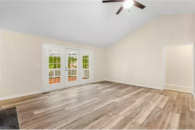 2021 Warwickshire Drive, Greensboro, NC 27455 - Photo 6