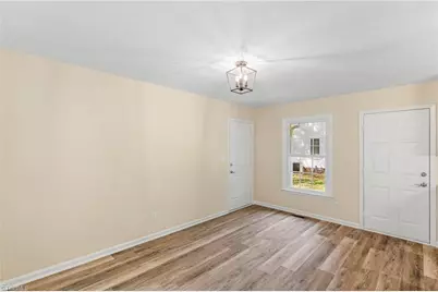 2021 Warwickshire Drive, Greensboro, NC 27455 - Photo 28