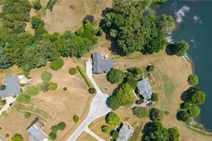 7600 Pond Ct, Kernersville, NC 27284 - Photo 6