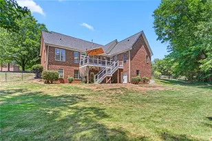 7600 Pond Ct, Kernersville, NC 27284 - Photo 34