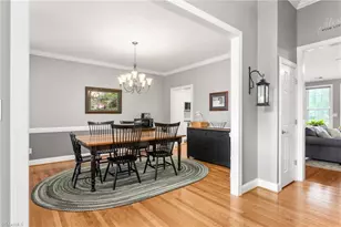 7600 Pond Ct, Kernersville, NC 27284 - Photo 14