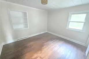 438 Dudley St, Burlington, NC 27217 - Photo 24