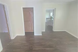 438 Dudley St, Burlington, NC 27217 - Photo 32