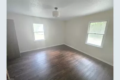 438 Dudley Street, Burlington, NC 27217 - Photo 34