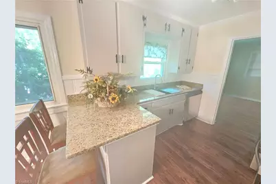 438 Dudley Street, Burlington, NC 27217 - Photo 2