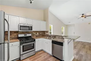 4401 Brecon Ln, Greensboro, NC 27407 - Photo 16