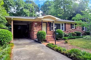 171 Idlewild Dr, Randleman, NC 27317 - Photo 2