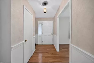 190 Farmbrooke Lane, Winston-Salem, NC 27127 - Photo 4