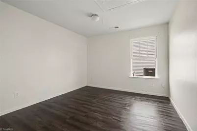 3879 Foliage Drive, Winston-Salem, NC 27101 - Photo 10