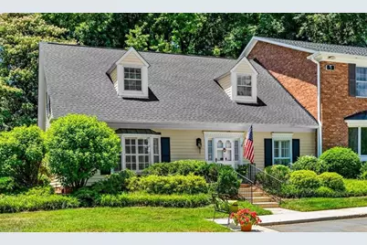 5 Fountain Manor Drive #A, Greensboro, NC 27405 - Photo 2
