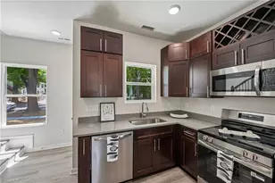 118 N Ireland St, Burlington, NC 27217 - Photo 14