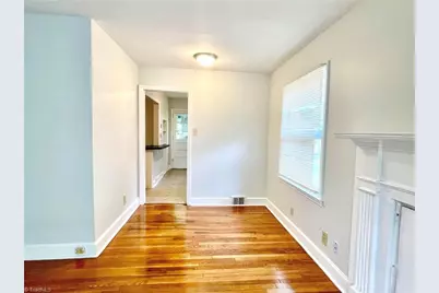 908 Glenwood Avenue, Greensboro, NC 27403 - Photo 4