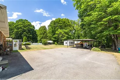 3213 Nc Highway 14, Reidsville, NC 27320 - Photo 26
