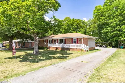 3213 Nc Highway 14, Reidsville, NC 27320 - Photo 4
