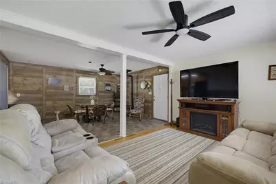 3213 Nc Highway 14, Reidsville, NC 27320 - Photo 6
