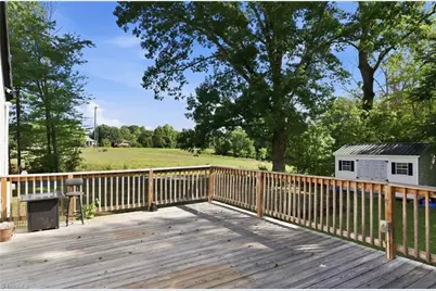 3221 Settle Bridge Road, Stoneville, NC 27048 - Photo 26