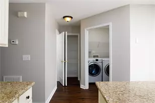 4642 Cross Ridge Ln, Greensboro, NC 27410 - Photo 6