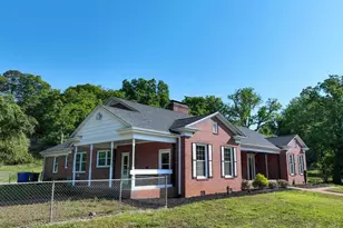 1006 F St, North Wilkesboro, NC 28659 - Photo 6