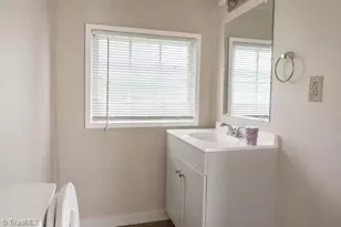 121 Hayden St, Spindale, NC 28160 - Photo 6