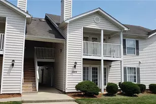 803-E Moultrie Ct, Greensboro, NC 27409 - Photo 1