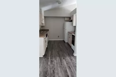 803-E Moultrie Court #E, Greensboro, NC 27409 - Photo 6