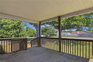 1551 Pecan Ln, Kernersville, NC 27284 - Photo 4