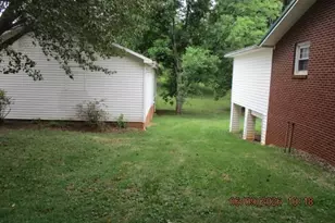 4666 Seward Rd, Pfafftown, NC 27040 - Photo 4