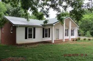 4666 Seward Rd, Pfafftown, NC 27040 - Photo 2